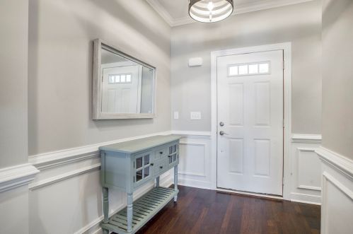 1216 Frst Dr, Kalamazoo MI 49002-6318 exterior