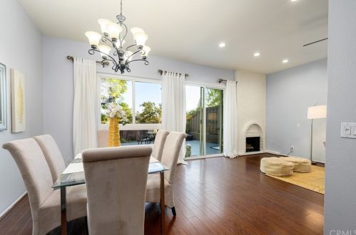 2514 Monterey Pl, Fullerton CA 92833-2031 exterior