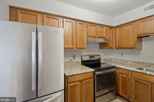 50 Avonshire Ct, Silver Spring MD  20904-6712 exterior