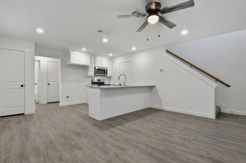 317 Hull St, Denison TX  75021-4922 exterior