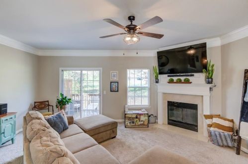 2495 Ivey Crest Cir, Tucker GA  30084-3762 exterior