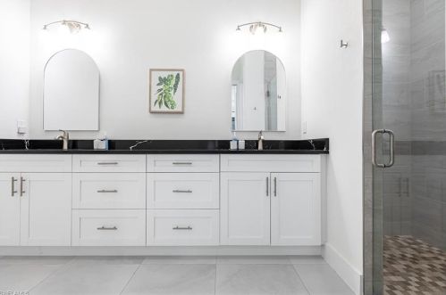 803 106 Ave, Naples FL 34108-1846 exterior