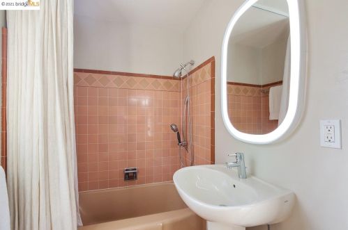 1540 Josephine St, Berkeley CA 94703-1136 exterior