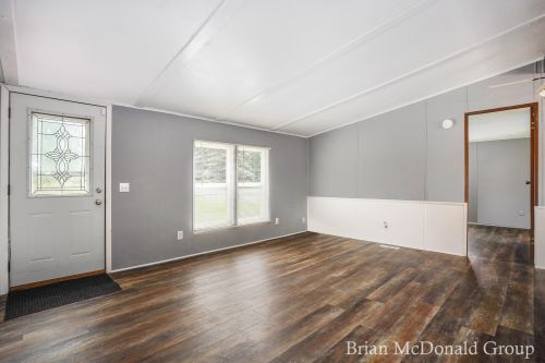 2295 136th St, Grant MI  49327-9643 exterior