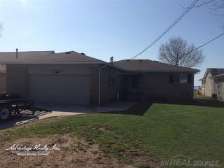 48228 Harbor Dr, New Baltimore MI  48047-3468 exterior