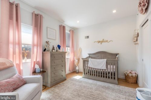 2123 Cumberland St, Philadelphia PA 19125-1718 exterior