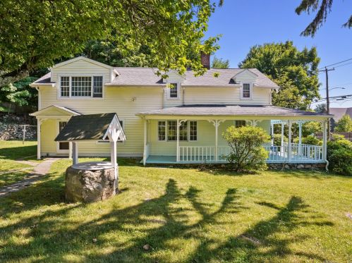 499 Main St, Westport, CT 06880-2159