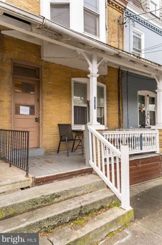 680 Columbia Ave, Lancaster PA 17603-3652 exterior