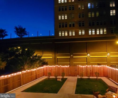 909 Quincy St, Washington DC  20011-5769 exterior