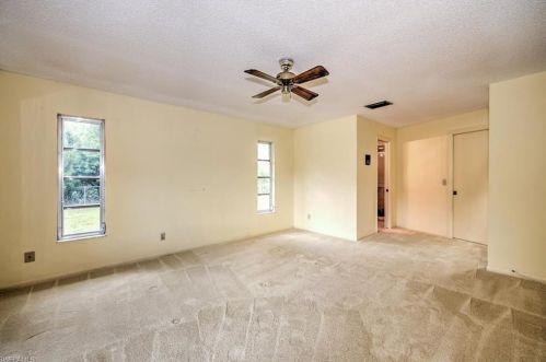 5960 Copper Leaf Ln, Naples FL 34116-6741 exterior