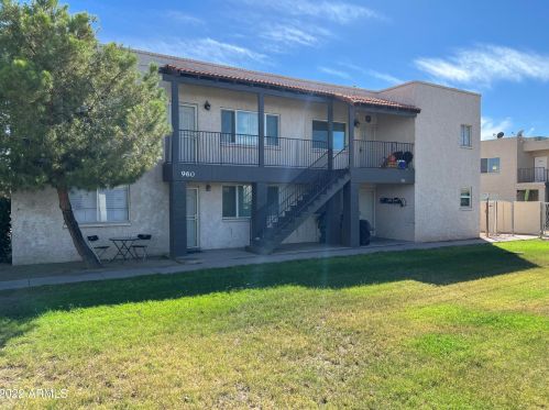 960 Jay St, Chandler AZ  85225-7230 exterior