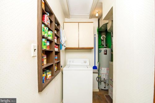 26 Sta Ave, Somerdale NJ 08083-1314 exterior