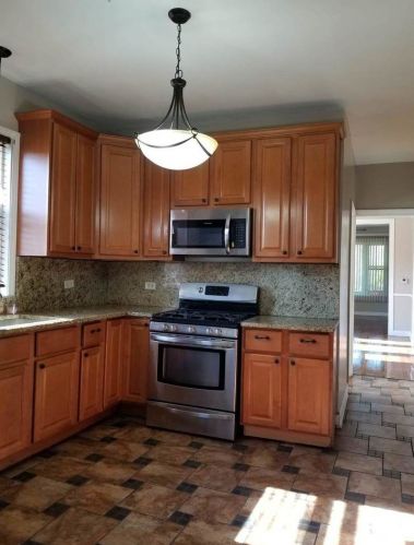 9331 Evans Ave, Chicago IL  60619-7732 exterior