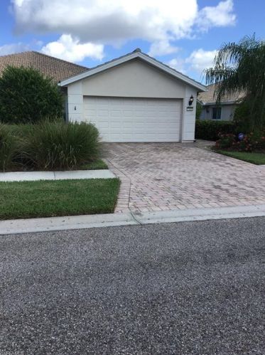 7310 Salerno Ct, Naples, FL 34114-2726