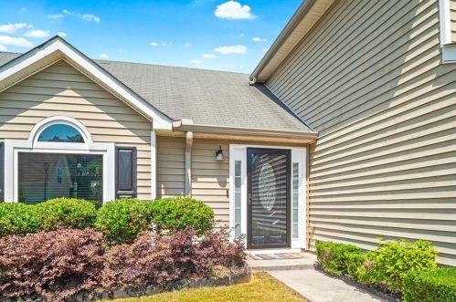 2533 Mdw Brooke Ct, Lithonia GA 30058-3844 exterior