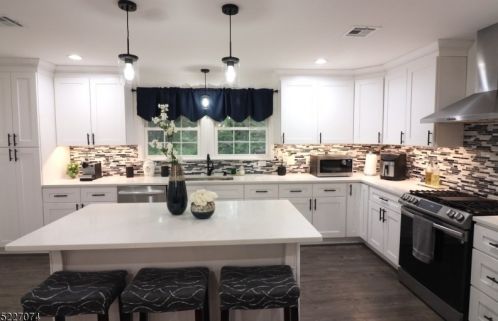 115 Scudders Rd, Sparta NJ  07871-3536 exterior