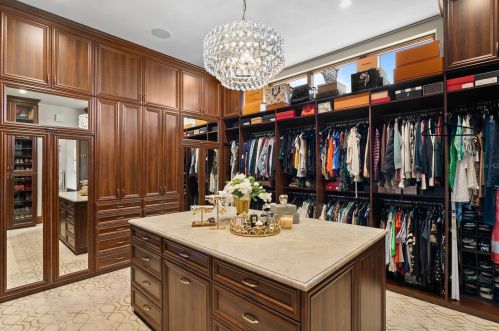 2621 Dundee St, Tampa FL  33629-7516 exterior