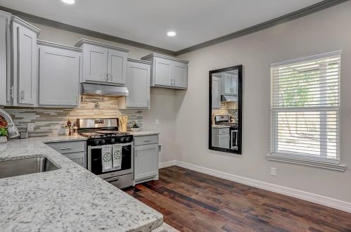 415 Hull St, Denison TX 75020-5124 exterior