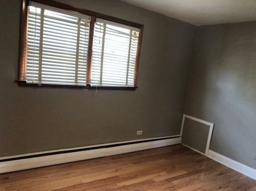 7520 Addison St, Chicago IL 60634-3335 exterior