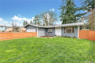 22711 2nd Pl, Bothell WA  98021-8328 exterior