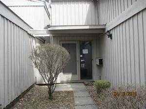 17270 Akita Ct, Cleveland OH  44136-4302 exterior