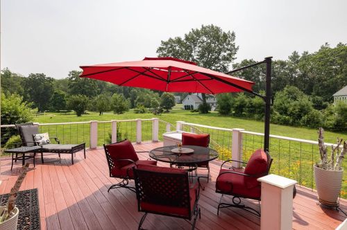 10 Hidden Valley Dr, Dover NH 03820-5231 exterior