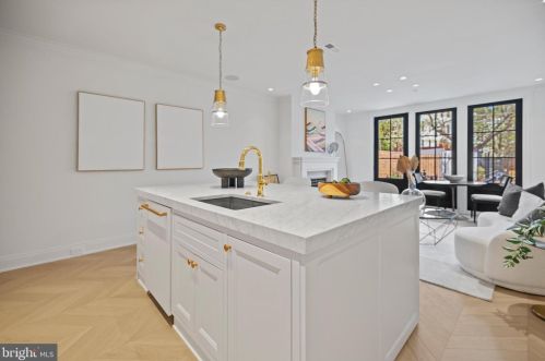 1667 Avon Pl, Washington DC 20007-2959 exterior