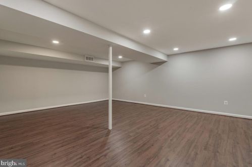 17404 Rocky Gorge Ct, Silver Spring MD 20905-5123 exterior