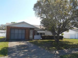 7330 Landover Dr, Zephyrhills, FL 33540-1041