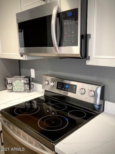 9203 Olive Ln, Chandler AZ  85248-6501 exterior