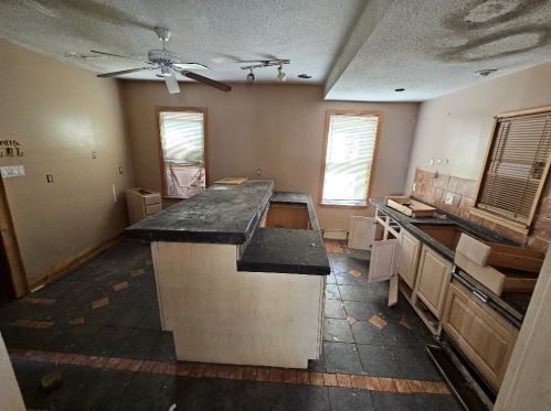 3119 13th St, Milwaukee WI  53206-2764 exterior