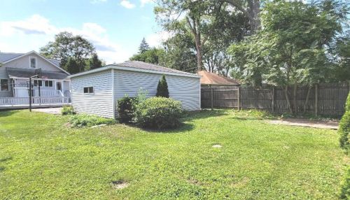 179 North Ave, Elmhurst IL 60126-2558 exterior