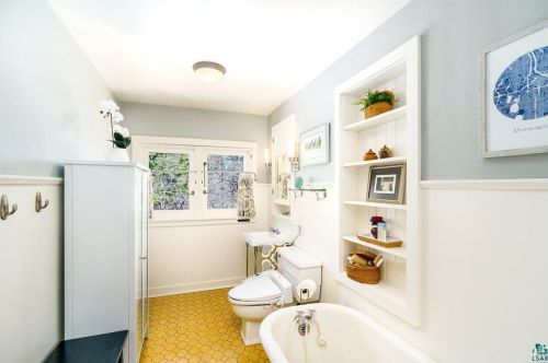 301 Oxford St, Duluth MN 55803-2327 exterior