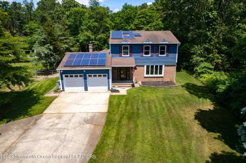 409 Frank Applegate Rd, Jackson Twp, NJ 08527-4220