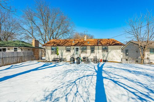 2226 Edgebrook Ave, Saint Paul MN 55119-5059 exterior