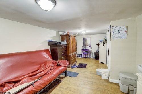 1645 Church St, Rahway NJ 07065-3424 exterior