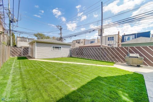 3615 Oakley Ave, Chicago IL 60636-3634 exterior