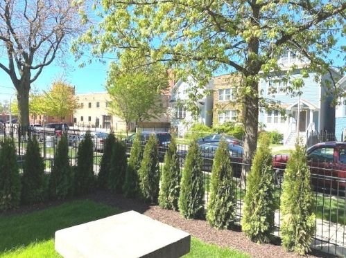 3227 Albany Ave, Chicago, IL 60618-5701