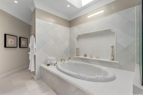 3239 Noela, Honolulu HI 96815 exterior