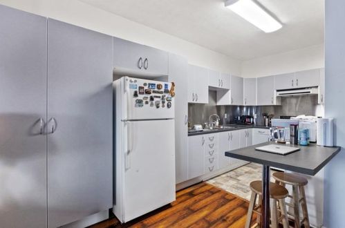 2013 E, Pittsburgh PA 15209-1809 exterior