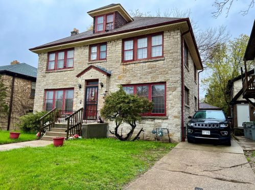 3214 Sherman Blvd, Milwaukee, WI 53216-3547