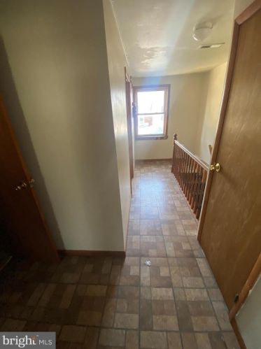 1239 2nd St, Philadelphia PA 19133-3303 exterior