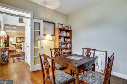 1276 Beverly Rd, Mc Lean VA 22101-2834 exterior