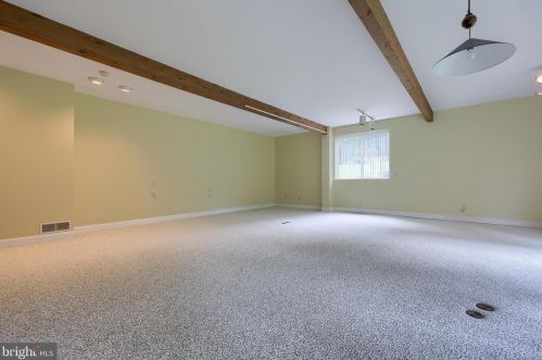 1944 Millersville Rd, Lancaster PA 17603-6153 exterior