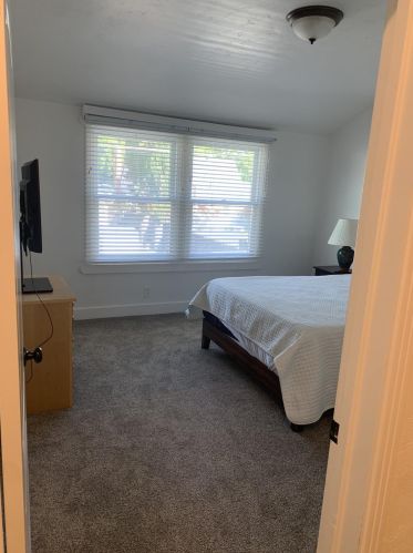 1267 Canal Dr, Turlock CA  95380-4159 exterior