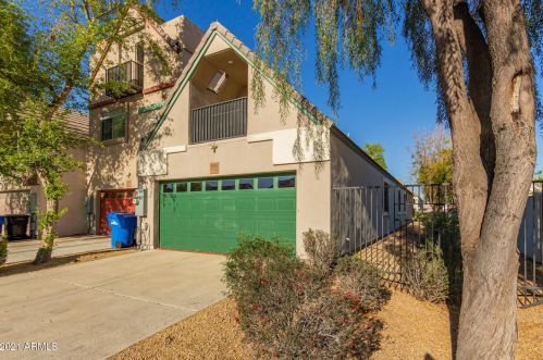 2915 28th Pl, Phoenix, AZ 85016-8002