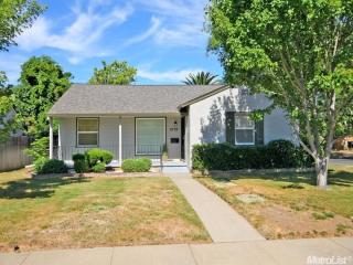 2738 60th St, Sacramento, CA 95817-2518