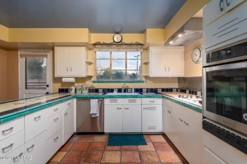 2922 9th St, Tucson AZ  85716-5207 exterior