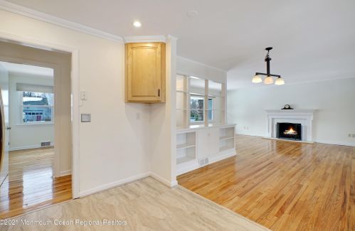 15 Glenwood Dr, Berkeley Township NJ 08721-1021 exterior