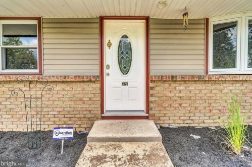 321 Mohawk Trl, Browns Mills NJ  08015-6301 exterior